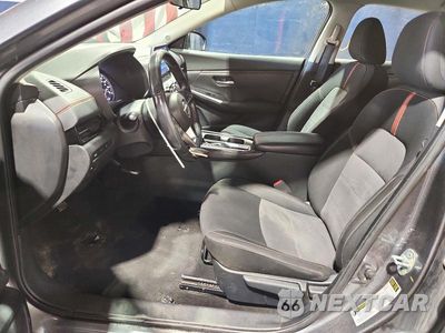 Zdjęcie 7 z 12 samochodu: 2022 NISSAN SENTRA SR VIN:3N1AB8DV1NY250866 - miniatura