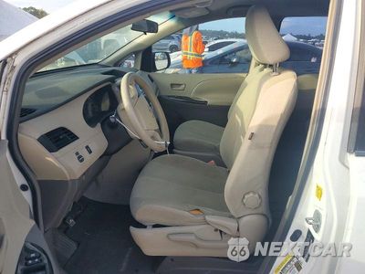 Zdjęcie 7 z 13 samochodu: 2011 TOYOTA SIENNA BASE 7-PASSENGER VIN:5TDKA3DC4BS005889 - miniatura