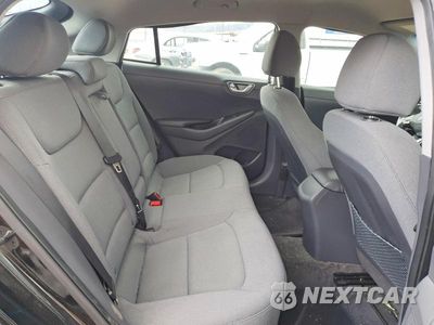 Zdjęcie 10 z 12 samochodu: 2021 HYUNDAI IONIQ SE VIN:KMHC75LJ3MU077109 - miniatura