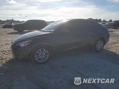 2017 TOYOTA YARIS IA BASE 3MYDLBYV2HY177141 - główne zdjęcie licytacji z USA - miniatura