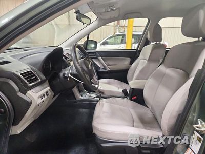 Zdjęcie 7 z 14 samochodu: 2017 SUBARU FORESTER 2.5I VIN:JF2SJABC4HH504326 - miniatura