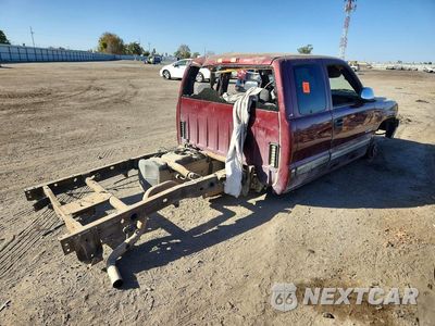 Trzecie zdjęcie samochodu z tyłu: 2002 CHEVROLET SILVERADO C1500 VIN:2GCEC19X821224837 - miniatura