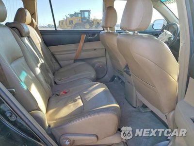 Zdjęcie 11 z 14 samochodu: 2008 TOYOTA HIGHLANDER HYBRID LIMITED VIN:JTEEW44A682010297 - miniatura