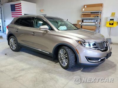 Czwarte zdjęcie samochodu z boku: 2018 LINCOLN MKX RESERVE VIN:2LMPJ8LR8JBL40128 - miniatura