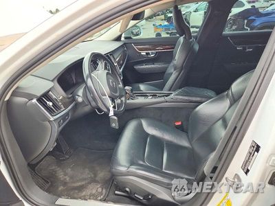 Zdjęcie 7 z 12 samochodu: 2018 VOLVO S90 T5 MOMENTUM VIN:LVY982AK1JP004474 - miniatura