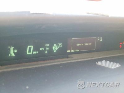 Zdjęcie 9 z 12 samochodu: 2012 TOYOTA PRIUS THREE VIN:JTDKN3DU7C5481350 - miniatura