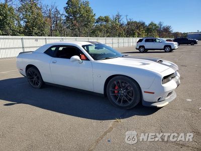 Czwarte zdjęcie samochodu z boku: 2021 DODGE CHALLENGER R/T SCAT PACK VIN:2C3CDZFJ9MH627887 - miniatura