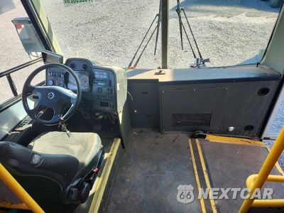 Zdjęcie 8 z 14 samochodu: 2015 FREIGHTLINER CHASSIS XBA ARBOC VIN:4UZAEJDUXFCGJ3046 - miniatura