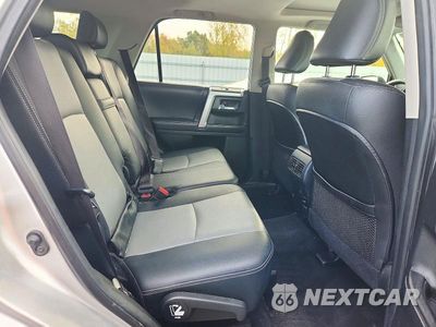 Zdjęcie 11 z 13 samochodu: 2016 TOYOTA 4RUNNER SR5 PREMIUM VIN:JTEBU5JR3G5360704 - miniatura
