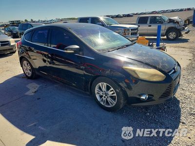 Czwarte zdjęcie samochodu z boku: 2012 FORD FOCUS SEL VIN:1FAHP3M20CL464605 - miniatura