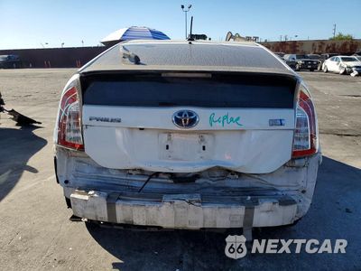 Zdjęcie 6 z 13 samochodu: 2012 TOYOTA PRIUS THREE VIN:JTDKN3DU6C5404775 - miniatura