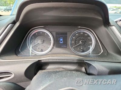 Zdjęcie 9 z 12 samochodu: 2021 HYUNDAI SONATA SE VIN:5NPEG4JA4MH111854 - miniatura