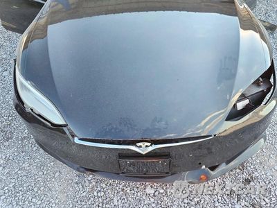 Zdjęcie 11 z 12 samochodu: 2016 TESLA MODEL S VIN:5YJSA1E2XGF168861 - miniatura