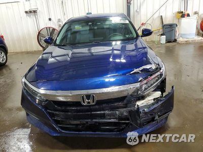 Piąte zdjęcie samochodu w środku: 2018 HONDA ACCORD LX VIN:1HGCV1F14JA020687 - miniatura