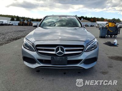 Piąte zdjęcie samochodu w środku: 2016 MERCEDES-BENZ C 300 4MATIC VIN:55SWF4KB7GU108544 - miniatura