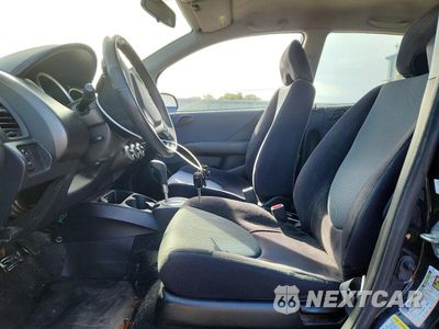 Zdjęcie 7 z 12 samochodu: 2008 HONDA FIT SPORT VIN:JHMGD38688S012859 - miniatura