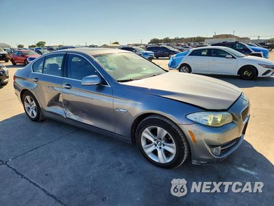 Czwarte zdjęcie samochodu z boku: 2012 BMW 528 I VIN:WBAXG5C52CDW66429 - miniatura