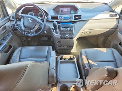 Zdjęcie 8 z 13 samochodu: 2012 HONDA ODYSSEY TOURING VIN:5FNRL5H91CB055495 - miniatura