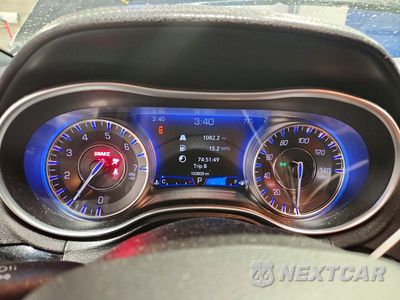 Zdjęcie 9 z 13 samochodu: 2021 CHRYSLER 300 S VIN:2C3CCABG9MH546077 - miniatura