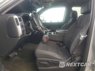Zdjęcie 7 z 12 samochodu: 2017 CHEVROLET SILVERADO K1500 LT VIN:3GCUKREC3HG323615 - miniatura