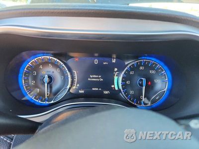 Zdjęcie 9 z 13 samochodu: 2025 CHRYSLER PACIFICA LIMITED VIN:2C4RC1GG2SR537582 - miniatura