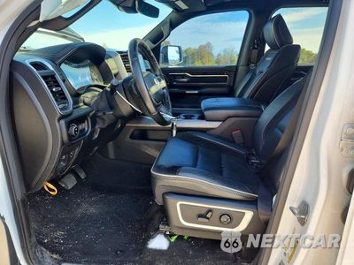Zdjęcie 7 z 13 samochodu: 2020 RAM 1500 LARAMIE VIN:1C6SRFRT8LN171477 - miniatura