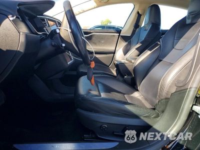 Zdjęcie 7 z 13 samochodu: 2015 TESLA MODEL S 85D VIN:5YJSA1H26FF086913 - miniatura