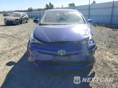Piąte zdjęcie samochodu w środku: 2017 TOYOTA PRIUS TWO VIN:JTDKBRFU6H3542621 - miniatura
