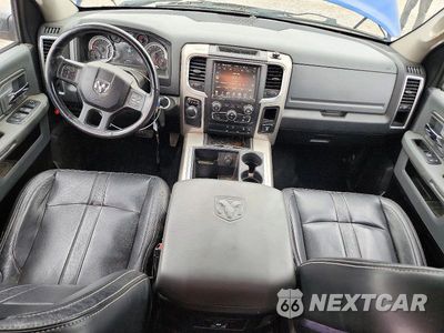 Zdjęcie 8 z 12 samochodu: 2015 RAM 1500 SLT VIN:1C6RR6LT2FS675357 - miniatura