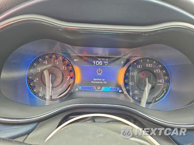 Zdjęcie 9 z 12 samochodu: 2015 CHRYSLER 200 200S VIN:1C3CCCDB1FN618073 - miniatura