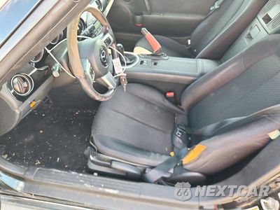 Zdjęcie 7 z 12 samochodu: 2008 MAZDA MX-5 MIATA VIN:JM1NC25F980153056 - miniatura