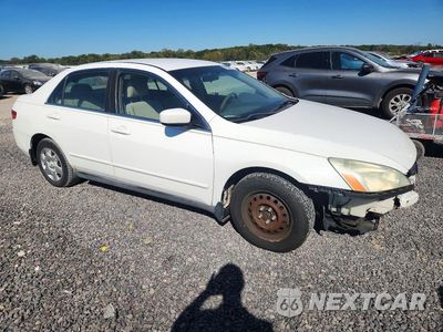 Czwarte zdjęcie samochodu z boku: 2006 HONDA ACCORD LX VIN:1HGCM56465A052504 - miniatura