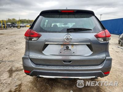 Zdjęcie 6 z 13 samochodu: 2019 NISSAN ROGUE S VIN:5N1AT2MV2KC840825 - miniatura