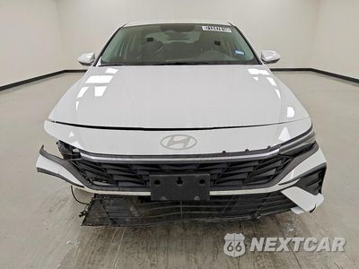 Piąte zdjęcie samochodu w środku: 2026 HYUNDAI ELANTRA SE VIN:KMHLL4DG1TU100961 - miniatura