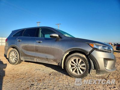 Czwarte zdjęcie samochodu z boku: 2019 KIA SORENTO LX VIN:5XYPG4A37KG508330 - miniatura