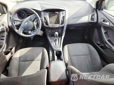 Zdjęcie 8 z 12 samochodu: 2016 FORD FOCUS SE VIN:1FADP3F27GL386275 - miniatura