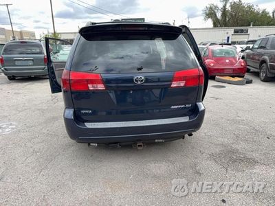 Zdjęcie 14 z 14 samochodu: 2005 TOYOTA SIENNA XLE 7 PASSENGER VIN:5TDZA22C05S256795 - miniatura