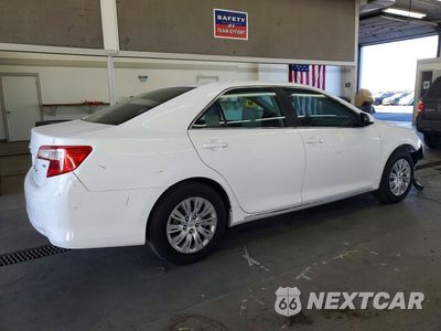 Trzecie zdjęcie samochodu z tyłu: 2014 TOYOTA CAMRY LE VIN:4T1BF1FK6EU422114 - miniatura
