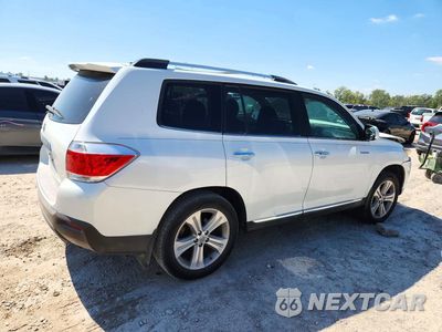 Trzecie zdjęcie samochodu z tyłu: 2013 TOYOTA HIGHLANDER LIMITED VIN:5TDYK3EH7DS093938 - miniatura