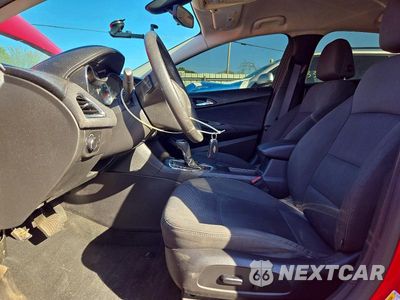 Zdjęcie 7 z 12 samochodu: 2016 CHEVROLET CRUZE LT VIN:1G1BE5SM0G7244913 - miniatura