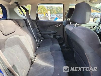 Zdjęcie 10 z 12 samochodu: 2010 HONDA FIT VIN:JHMGE8H47AC023084 - miniatura