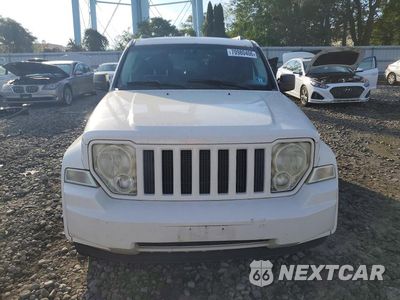 Piąte zdjęcie samochodu w środku: 2010 JEEP LIBERTY SPORT VIN:1J4PN2GK1AW160223 - miniatura