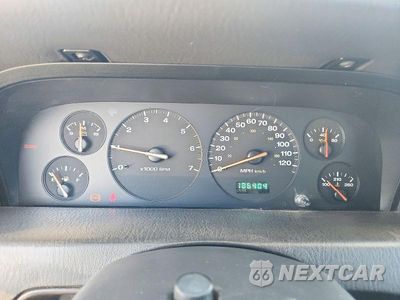Zdjęcie 9 z 13 samochodu: 2000 JEEP GRAND CHEROKEE LAREDO VIN:1J4G248N9YC187100 - miniatura