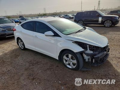 Czwarte zdjęcie samochodu z boku: 2013 HYUNDAI ELANTRA GLS VIN:5NPDH4AE6DH406773 - miniatura