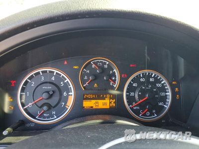 Zdjęcie 9 z 13 samochodu: 2012 NISSAN ARMADA SV VIN:5N1BA0NC8CN605623 - miniatura