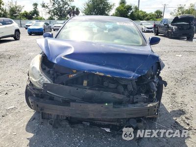 Piąte zdjęcie samochodu w środku: 2013 HYUNDAI ELANTRA GLS VIN:KMHDH4AEXDU747420 - miniatura