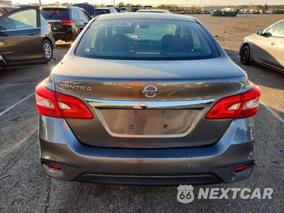 Zdjęcie 6 z 12 samochodu: 2018 NISSAN SENTRA S VIN:3N1AB7APXJY326062 - miniatura
