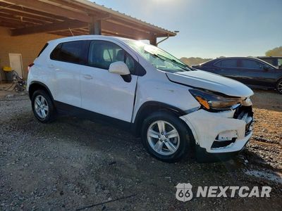Czwarte zdjęcie samochodu z boku: 2019 CHEVROLET TRAX LS VIN:3GNCJKSB1KL193941 - miniatura