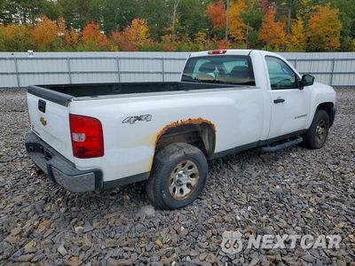 Trzecie zdjęcie samochodu z tyłu: 2013 CHEVROLET SILVERADO K1500 VIN:1GCNKPEX8DZ148817 - miniatura