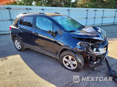 Czwarte zdjęcie samochodu z boku: 2021 CHEVROLET TRAX 1LT VIN:KL7CJPSM3MB364827 - miniatura